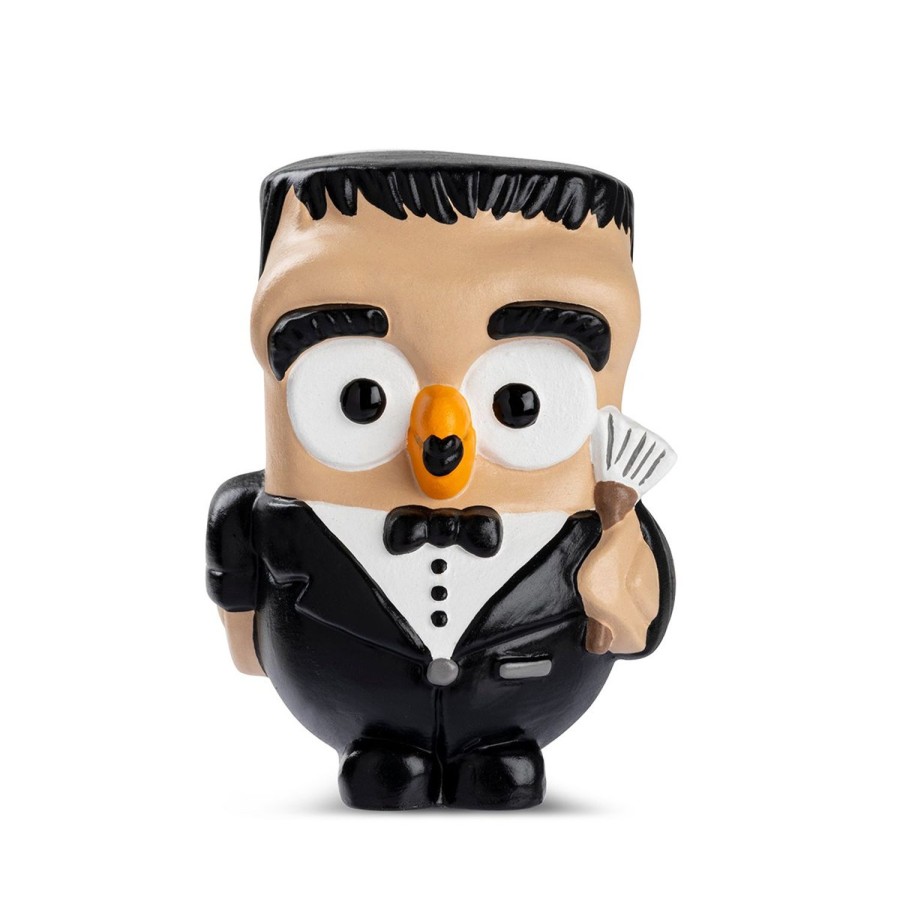 Home Furnishing Egan | Figurine Goofo | The Addams Family Lurch 8X10